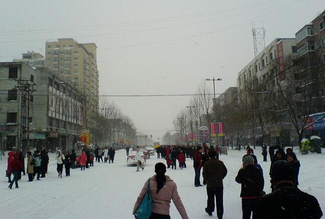 石家莊下雪啦，明天上班你知道注意什么嗎？